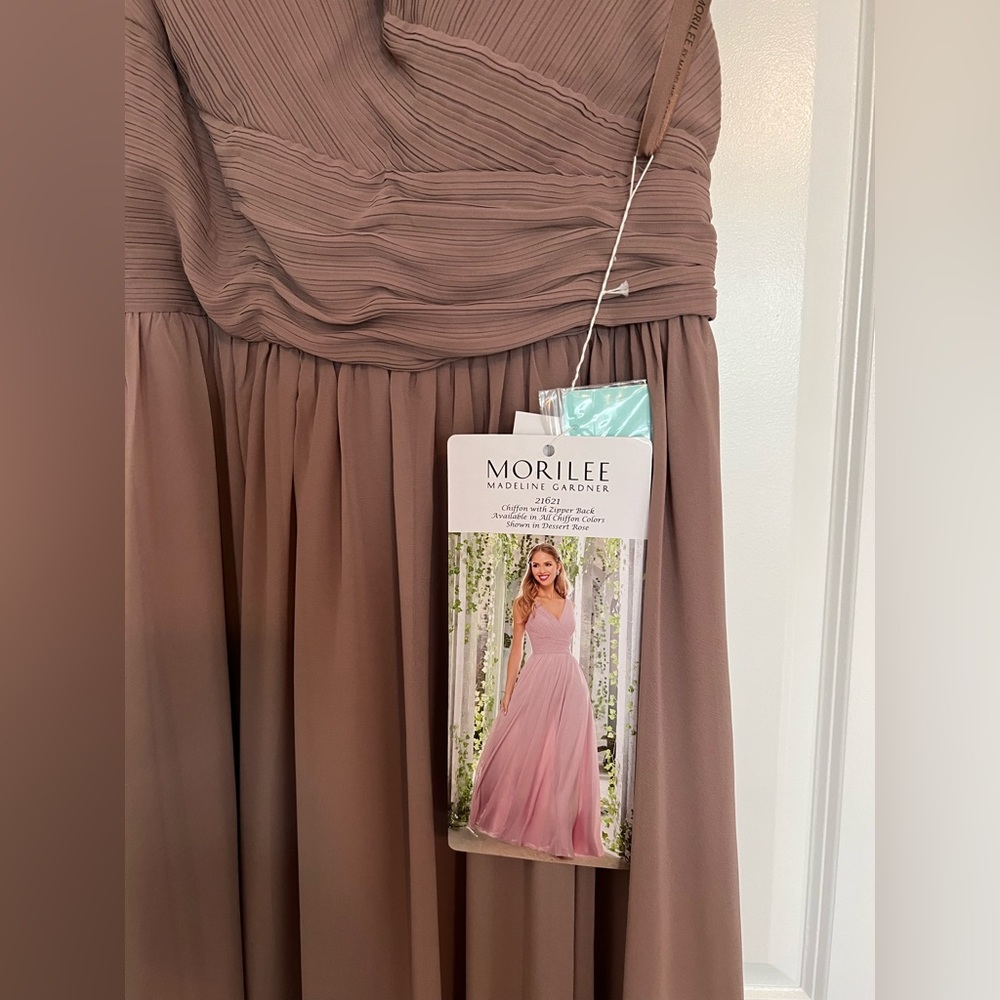 Mother of the bride dress NEVER WORN BRAND NEW! - Picture 3 of 4